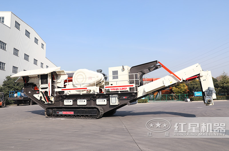 一小時200噸到300噸的可移動履帶打石子機 一小時200噸到300噸的可移動履帶打石子機
