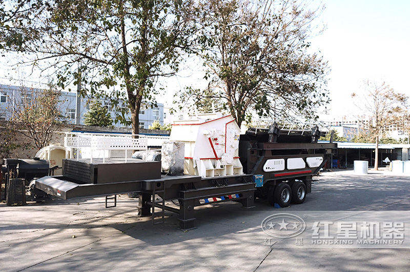 反擊破移動(dòng)式破碎機(jī)價(jià)格便宜,成品均勻 反擊破移動(dòng)式破碎機(jī)價(jià)格便宜,成品均勻