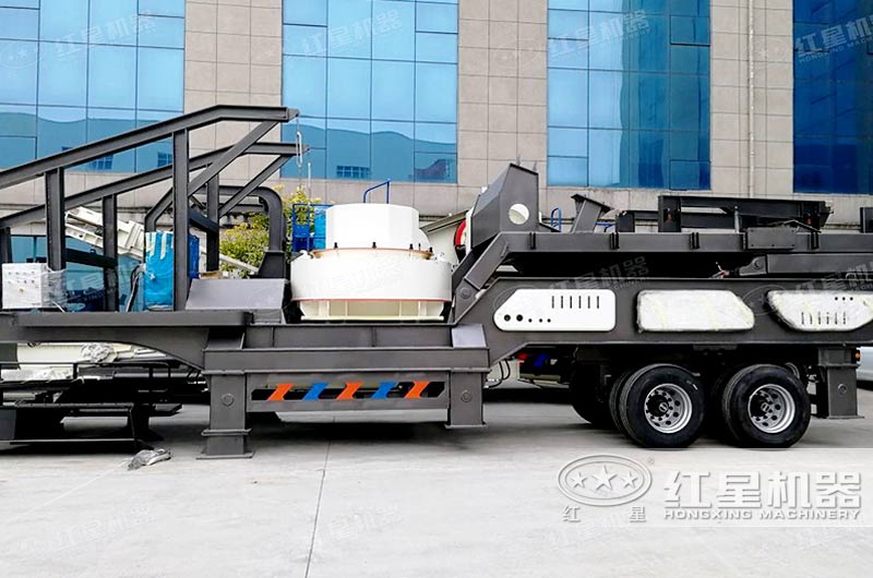 沖擊破移動(dòng)式破碎機(jī)專業(yè)制砂,級(jí)配合理 沖擊破移動(dòng)式破碎機(jī)專業(yè)制砂,級(jí)配合理