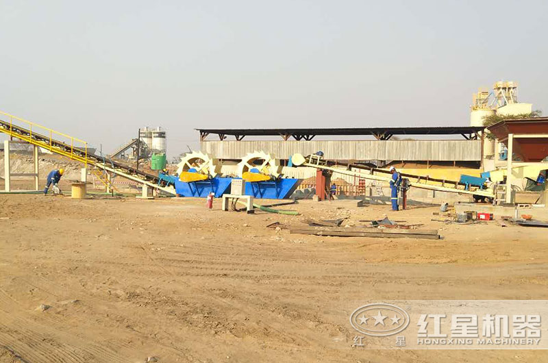 洗山沙設備生產現(xiàn)場圖 洗山沙設備生產現(xiàn)場圖
