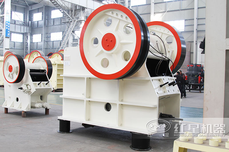 顎式破碎機 顎式破碎機